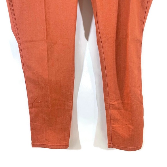 IMAN Straight Leg Stretch Jeans - Picture 3 of 8